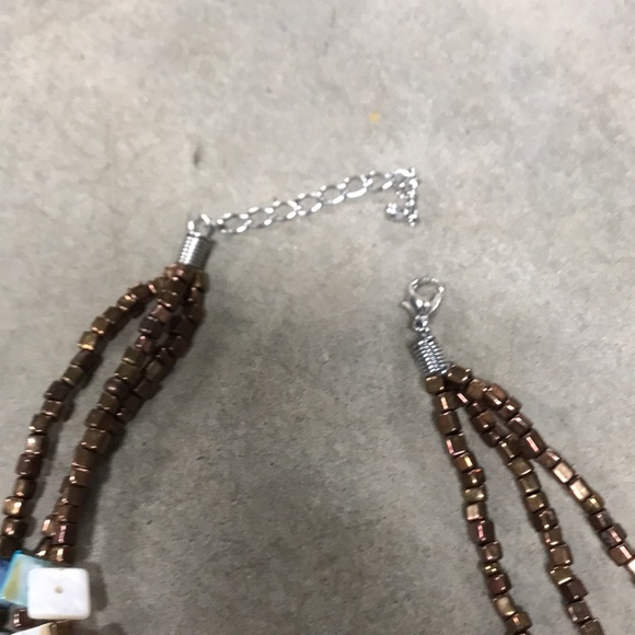 Colorful necklace.  New condition - Picture 2 of 5